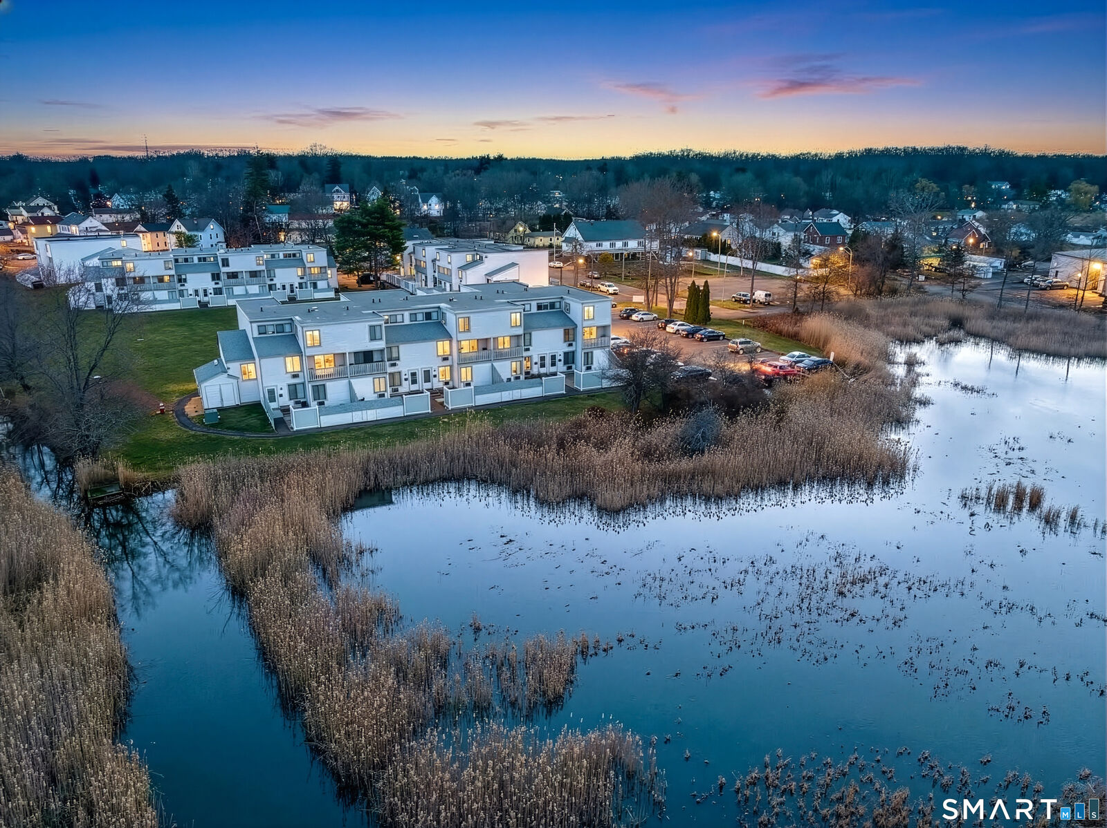 Property Photo:  10 Hamre Lane C  CT 06405 