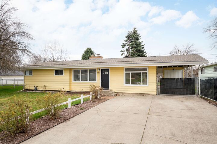 Property Photo:  416 S Leta Rd  WA 99216 