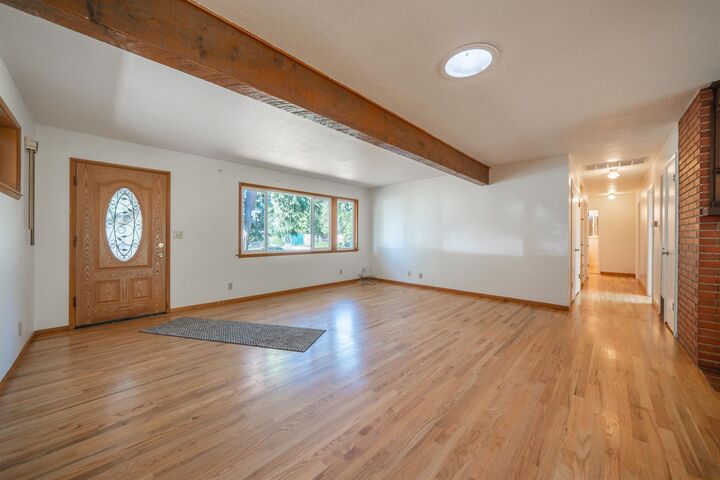 Property Photo:  3081 Henderson Rd  CA 96002 