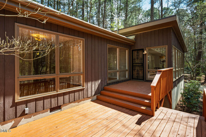 Property Photo:  233 Forest Hill Road  NC 27514 