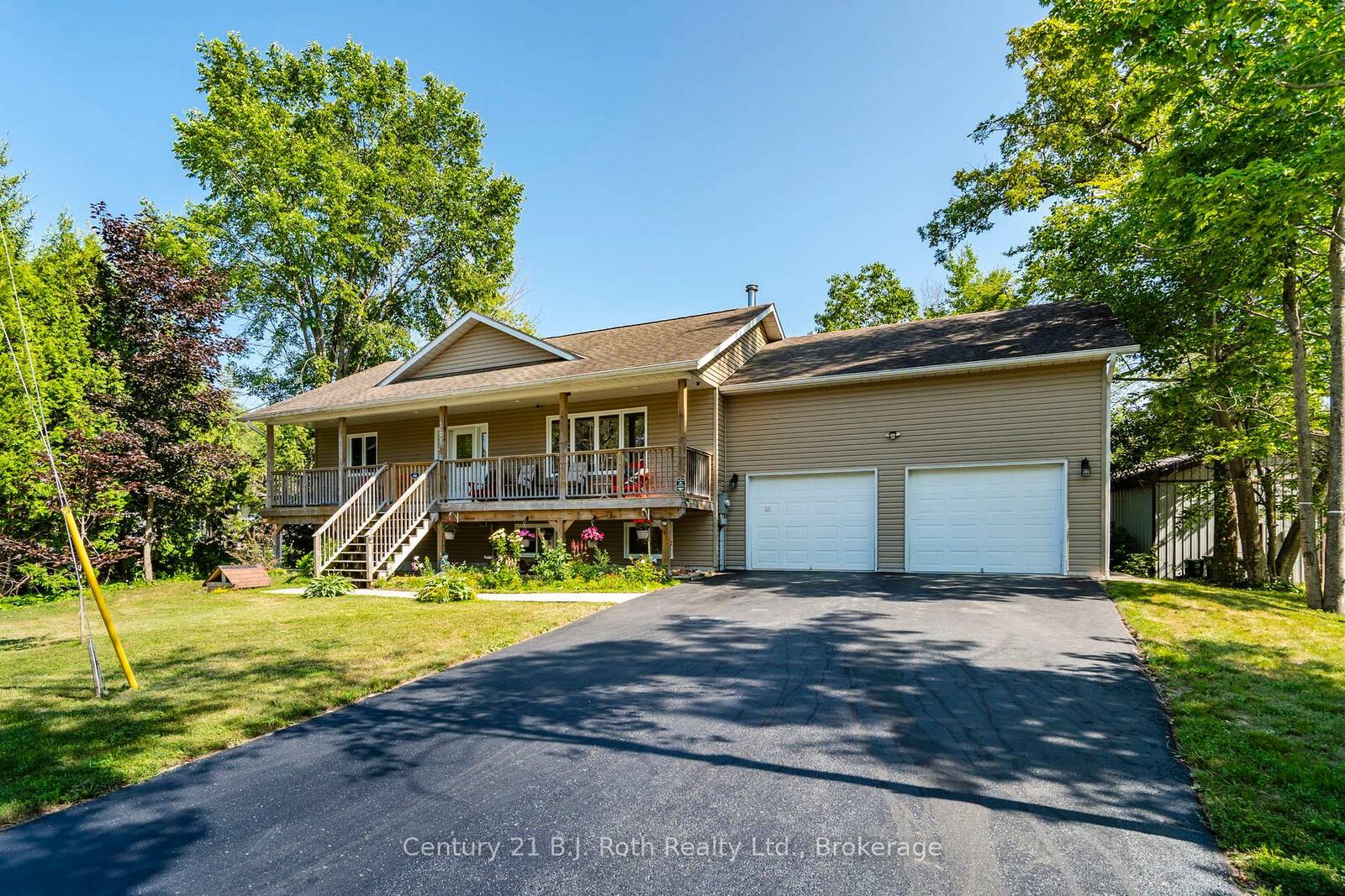 Property Photo:  161 Forest Harbour Parkway  ON L0K 1E0 