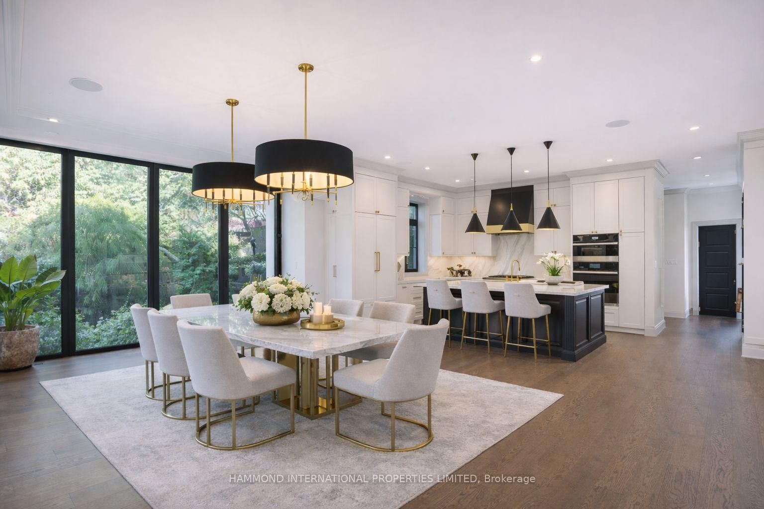 Property Photo: 4 Braywin Drive ON M9P 2P1