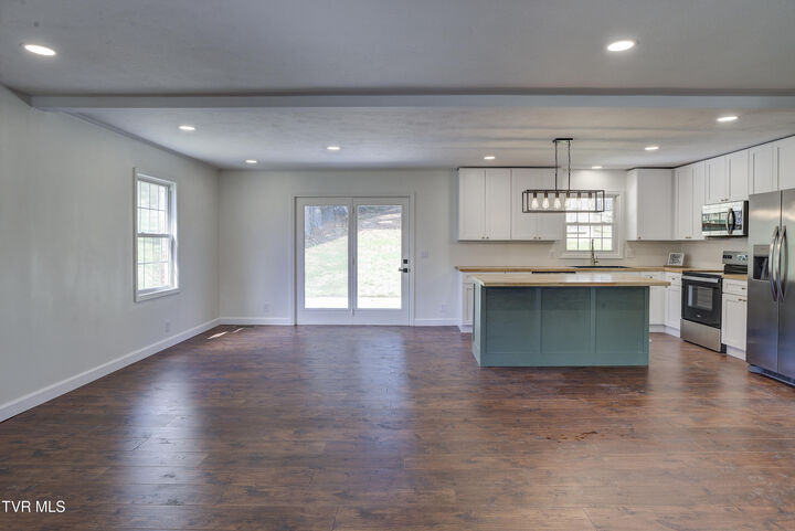 Property Photo:  3017 Winesap Road  TN 37663 