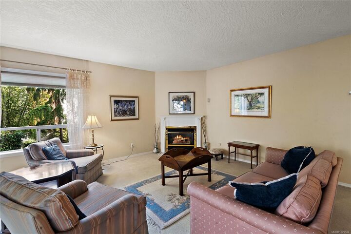 Property Photo: 9919 Fourth St 206 BC V8L 2Z6