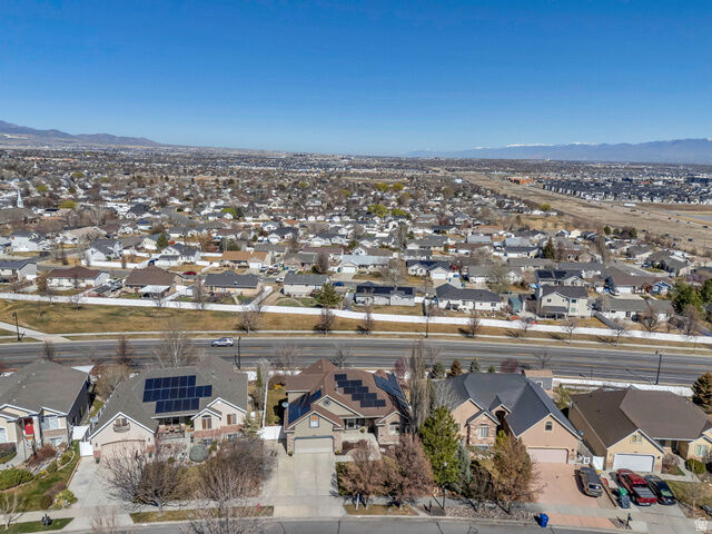 Property Photo:  4886 W Bouldermeadow Dr S  UT 84096 
