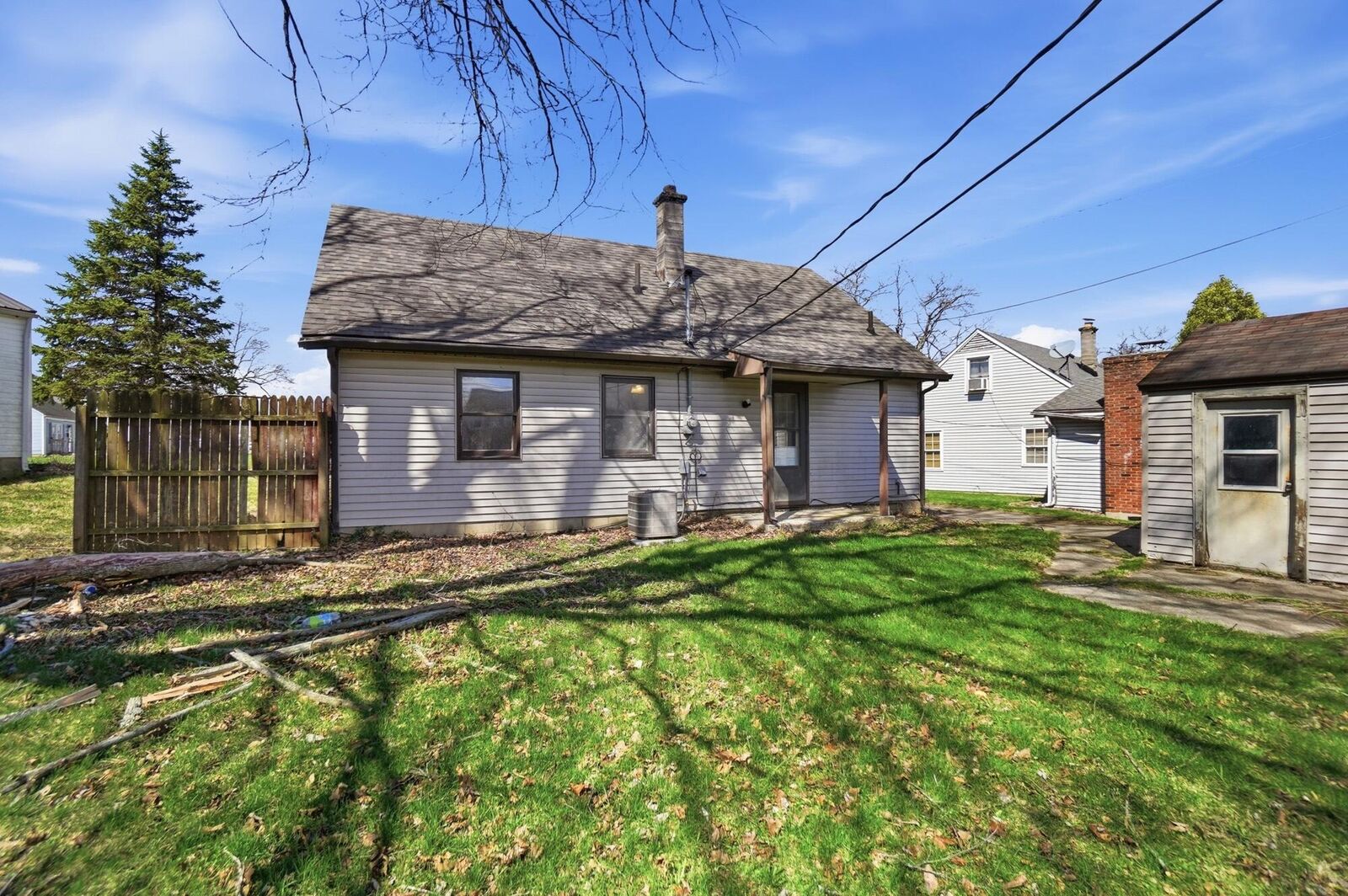 Property Photo: 1835 S Sweetbriar Lane OH 45505