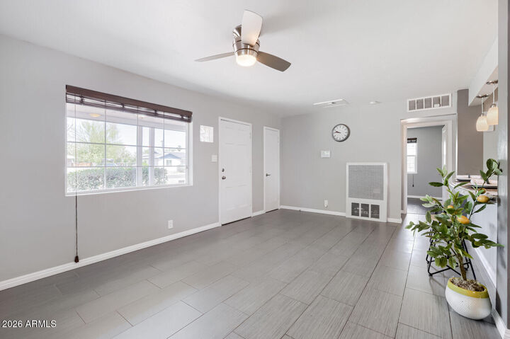 Property Photo: 1809 W Heatherbrae Drive AZ 85015