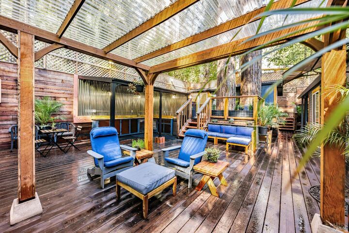 Property Photo:  123 Redwood Avenue  CA 95419 