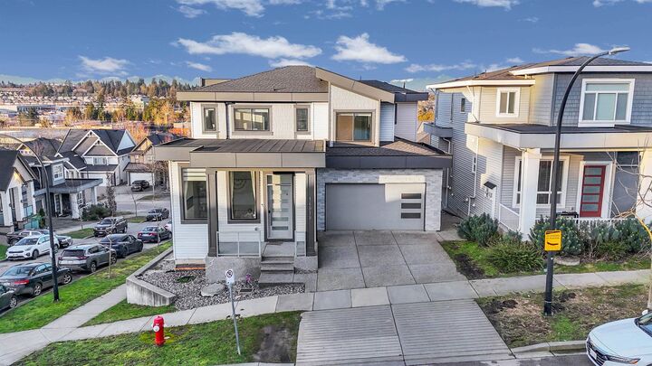 Property Photo: 14919 62A Avenue BC V3S 7X3