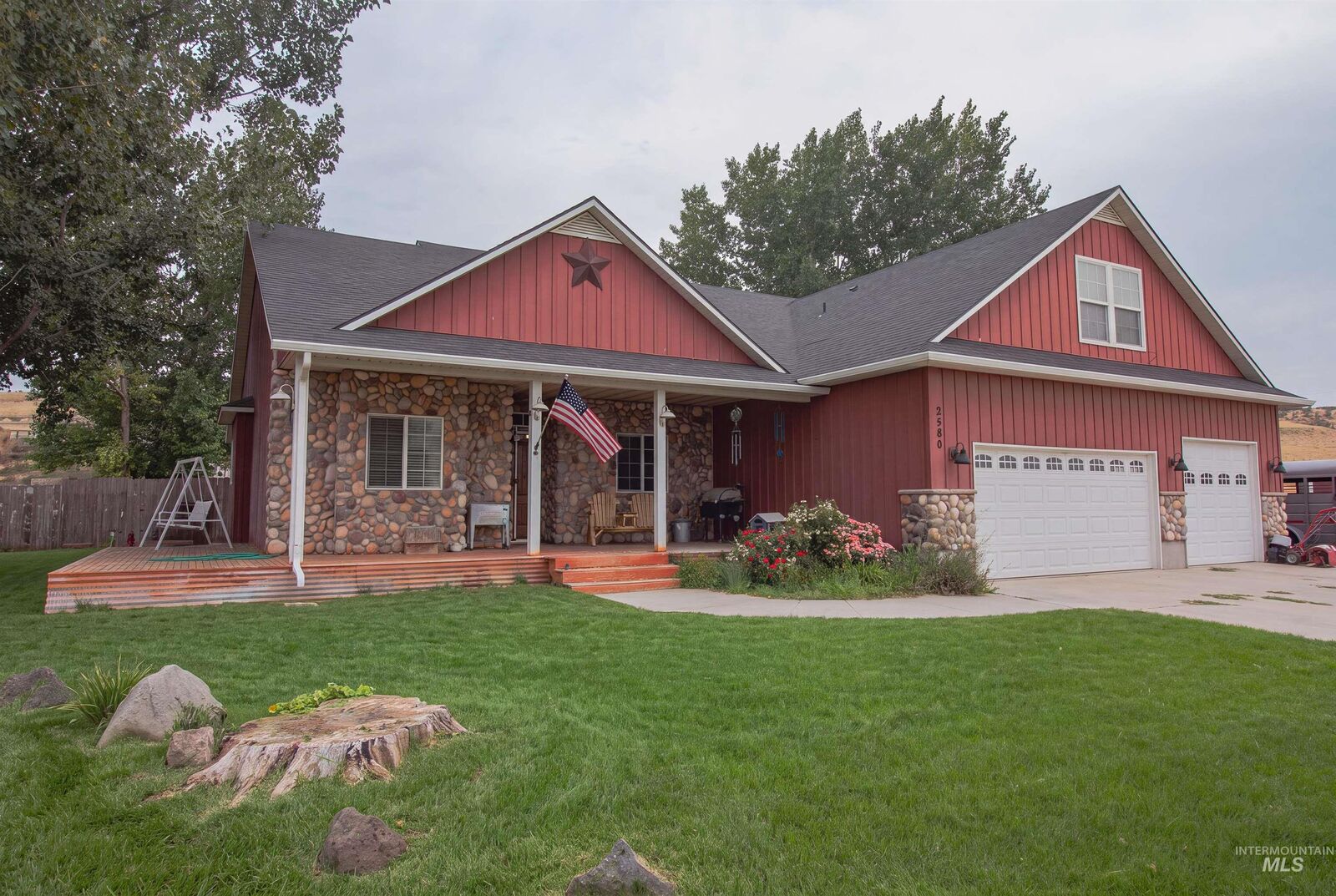 Property Photo:  2580 Sand Hollow Rd  ID 83607 