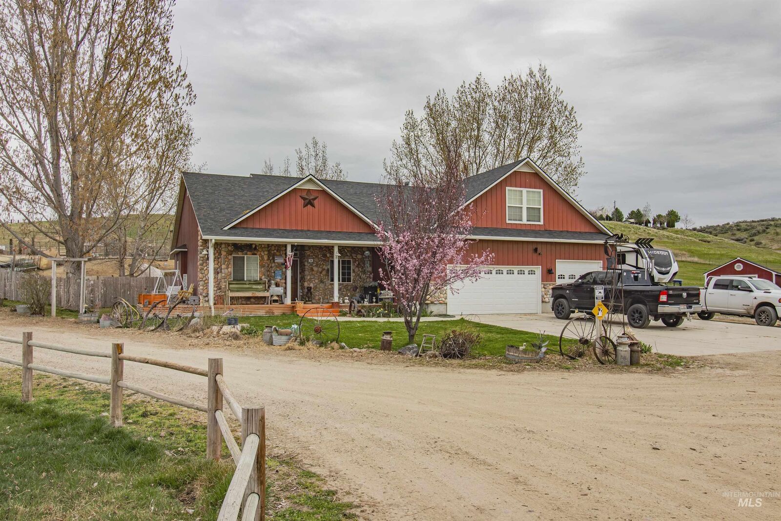 Property Photo:  2580 Sand Hollow Rd  ID 83607 