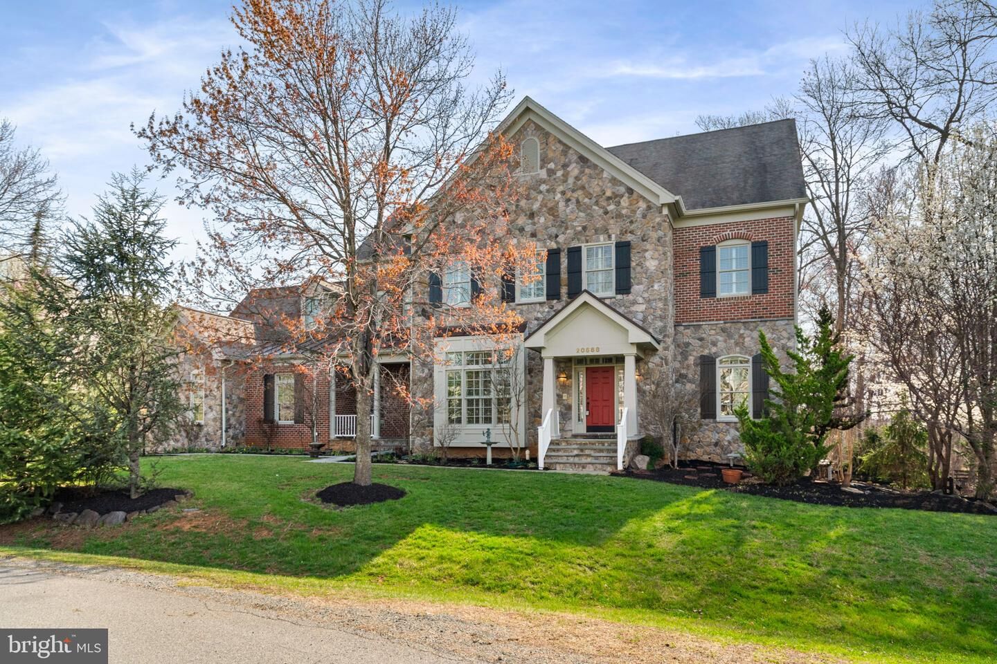 Property Photo:  20888 Eckbo Drive  VA 20175 