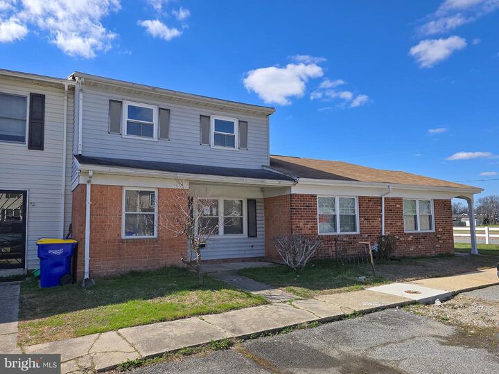 Property Photo:  39 Meadow Wood Lane  DE 19952 