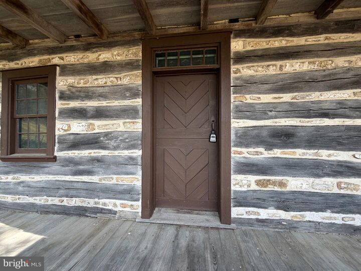 Property Photo:  20 Ward Lane  PA 18062 