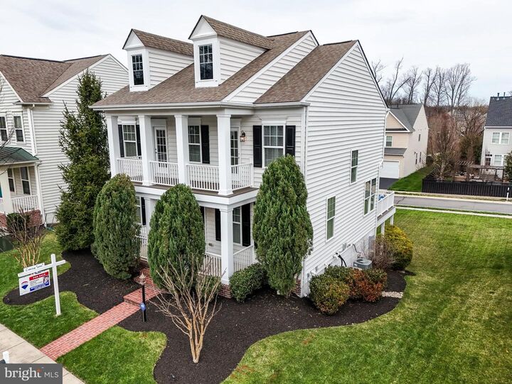 Property Photo:  41004 Indigo Place  VA 20175 