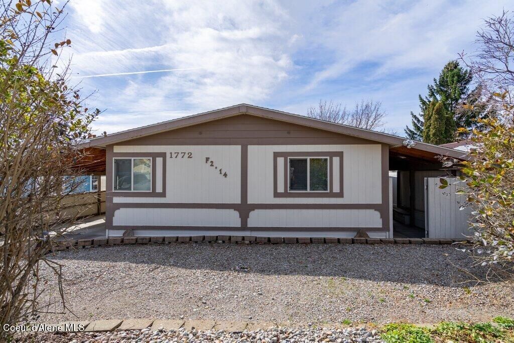 Property Photo:  1772 W Windsor Ave  ID 83815 