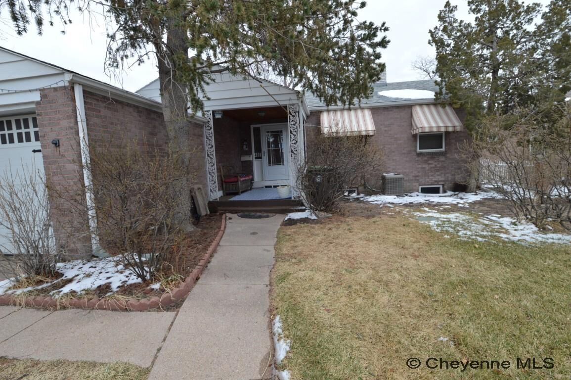 Property Photo: 4001 Snyder Ave WY 82001