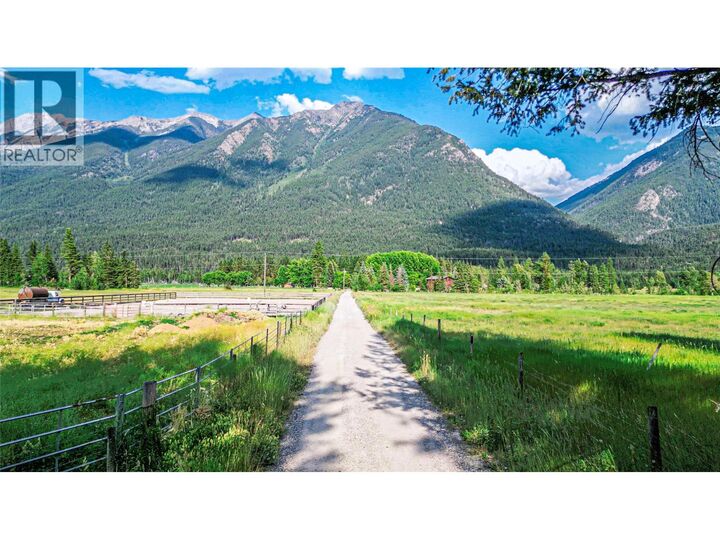 Property Photo: 3560 Island Pond Road BC V0B 2E0