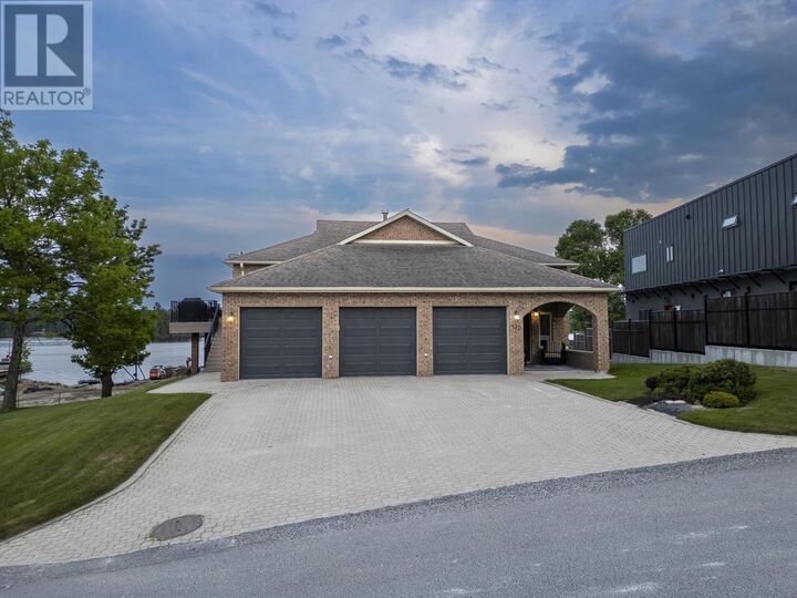 Property Photo:  110 Lakeside Crescent  ON P9N 4H4 