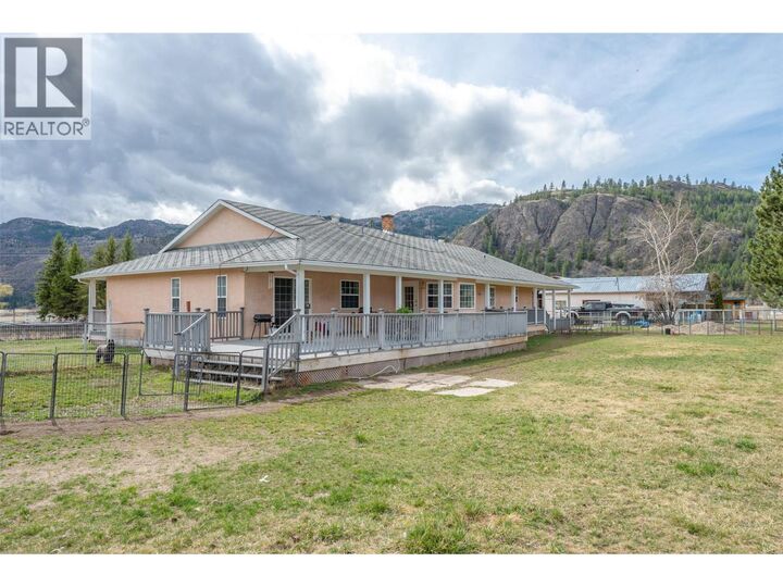 Property Photo: 351 Jones Way Road BC V0H 1T5