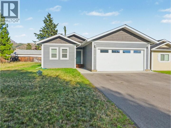 Property Photo: 7654 18th Street BC V0H 1H2