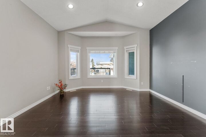 Property Photo: 509 13 Street AB T9M 1B3