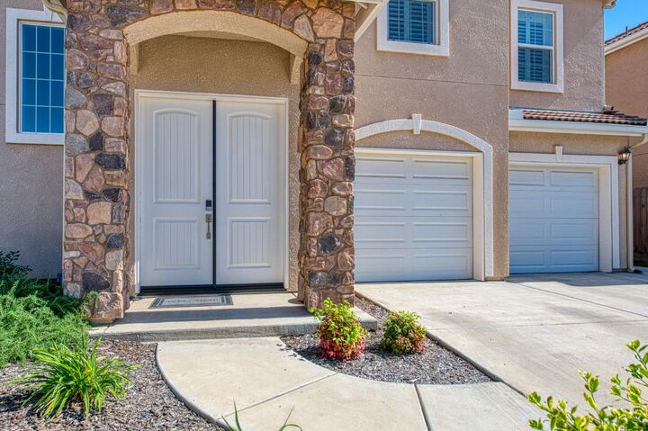 Property Photo:  4410 W Langden Drive  CA 93722 
