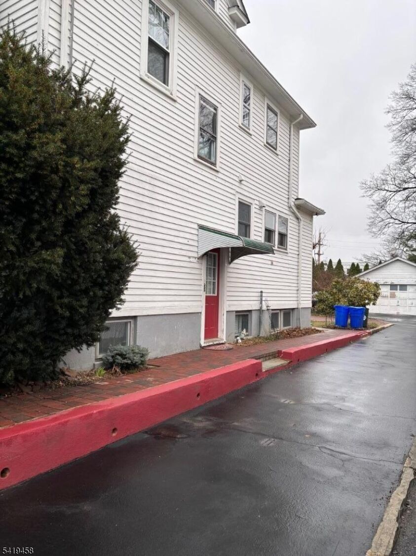 Property Photo:  2074 Stowe St  NJ 07083 