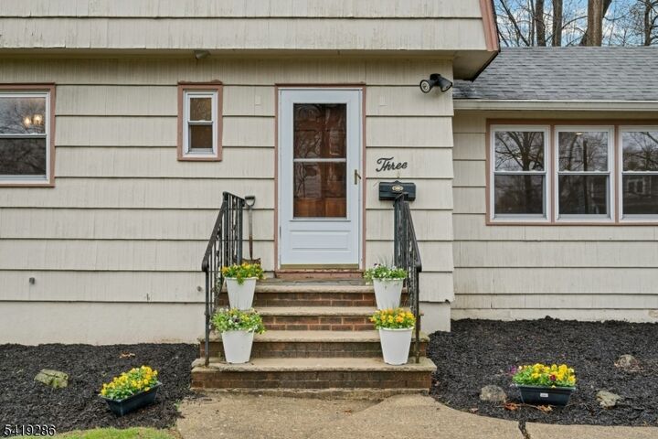 Property Photo: 3 Page Pl NJ 07039