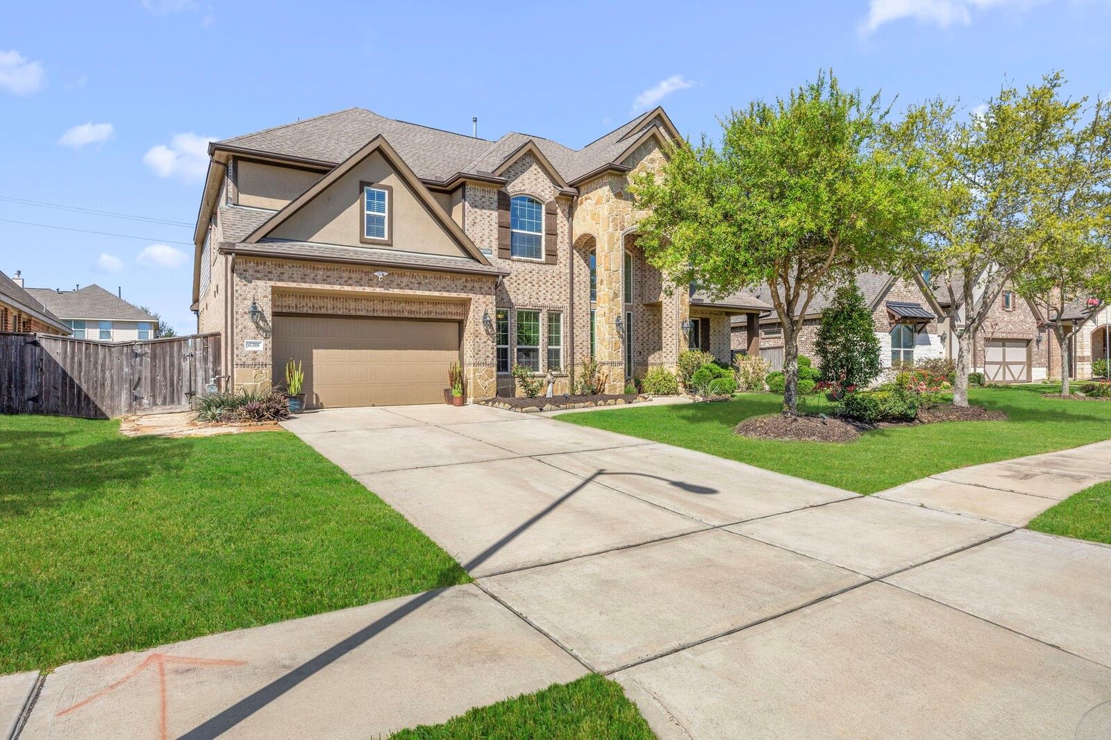 Property Photo: 6318 Sunstone Falls Lane TX 77493
