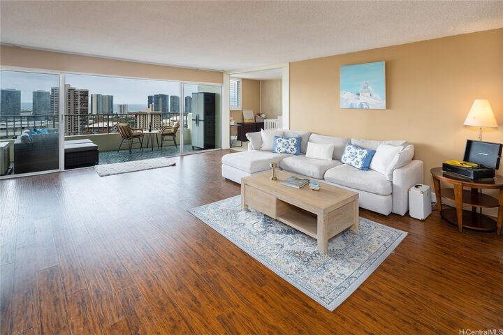 Property Photo: 927 Prospect Street 1103 HI 96822