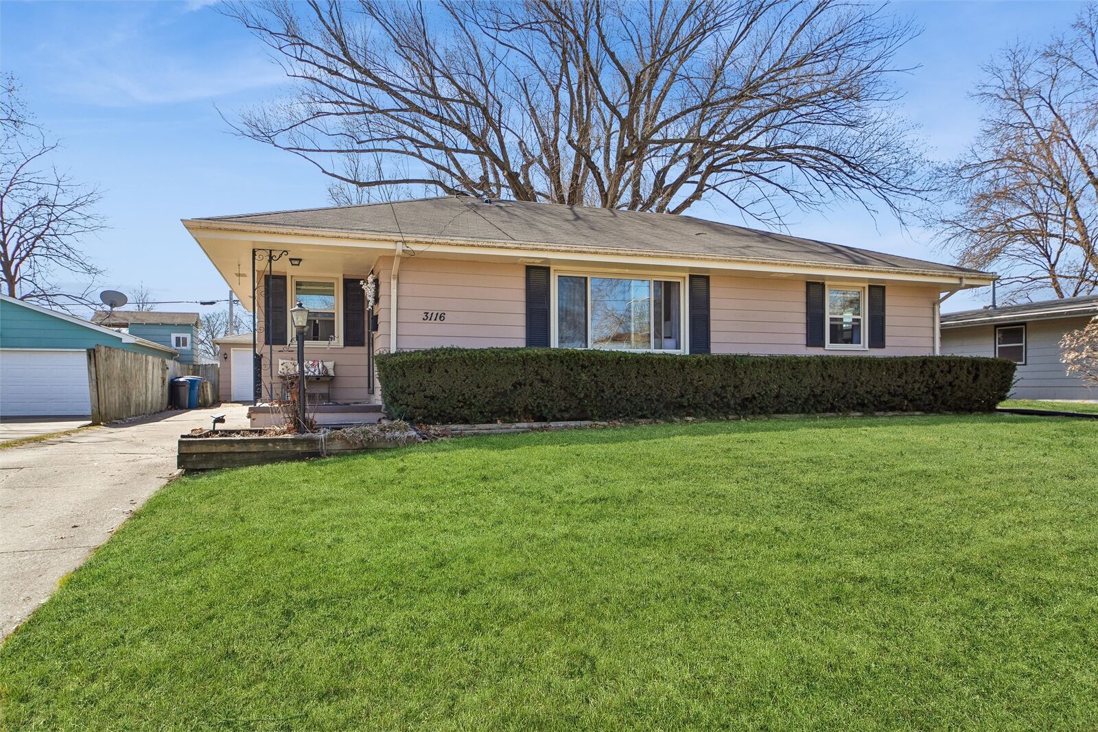 Property Photo:  3116 Twana Drive  IA 50310 