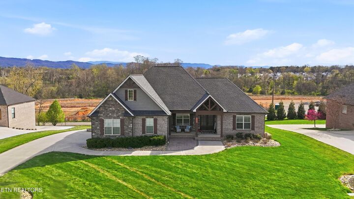 Property Photo:  3359 Old Plantation Way  TN 37804 