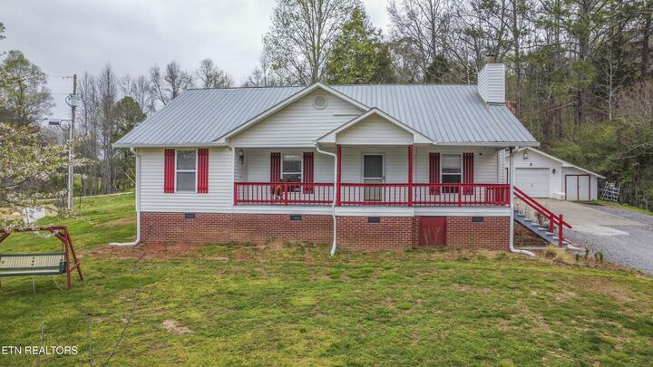 Property Photo:  106 County Road 189  TN 37322 