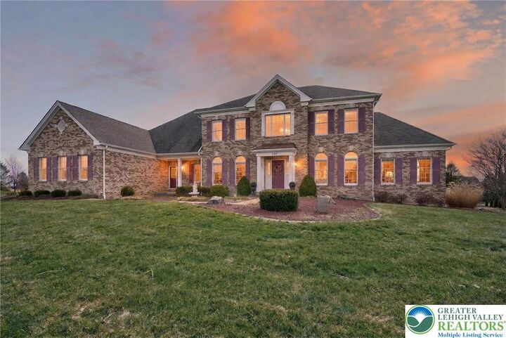 Property Photo:  209 Donato Court  PA 18064 