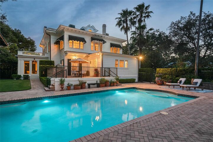 Property Photo:  705 Delaney Avenue  FL 32801 