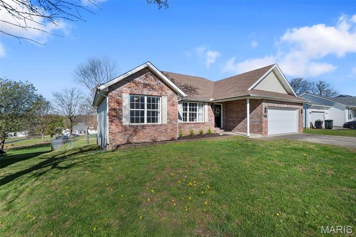 Property Photo:  1017 Emily Court  MO 63701 