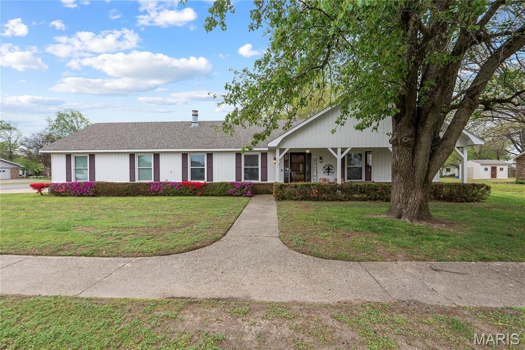 Property Photo: 510 Saint Peter MO 63869