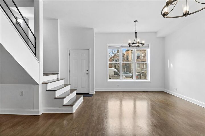 Property Photo:  3348 W Le Moyne Street  IL 60651 