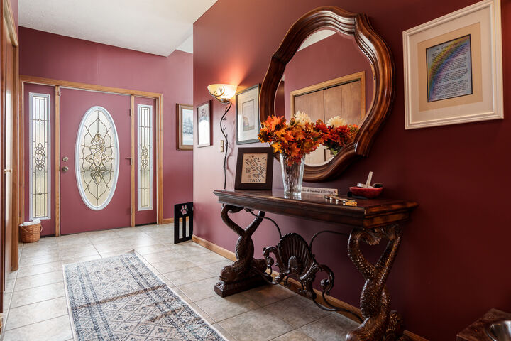 Property Photo:  1700 Candlewick Drive  IL 61065 