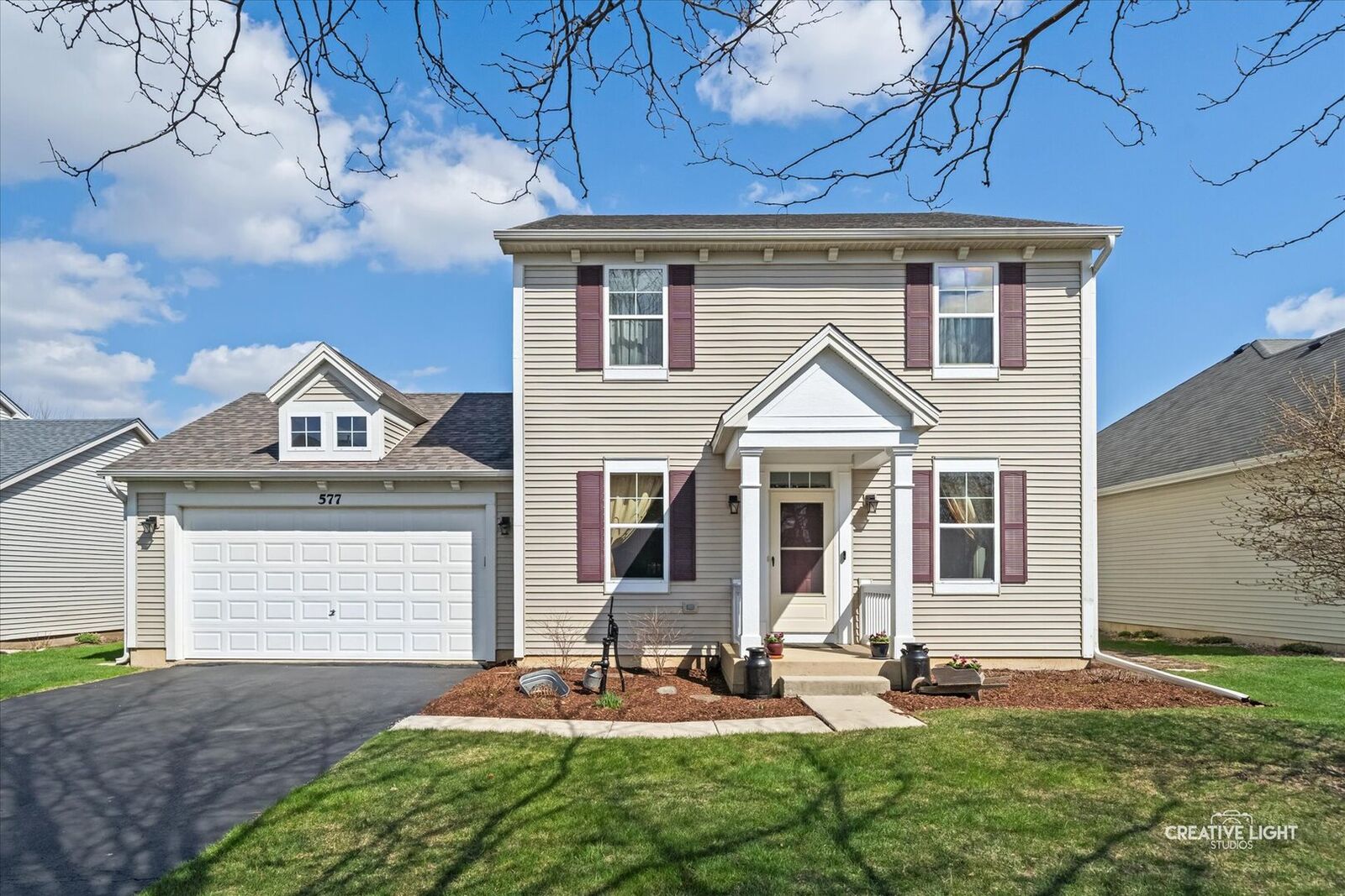 Property Photo:  577 Cardinal Avenue  IL 60543 