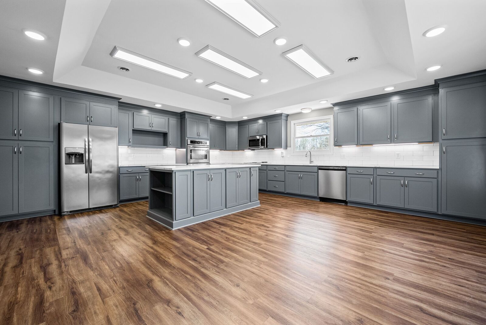 Property Photo:  1718 Seven Mile Ferry Rd  TN 37040 