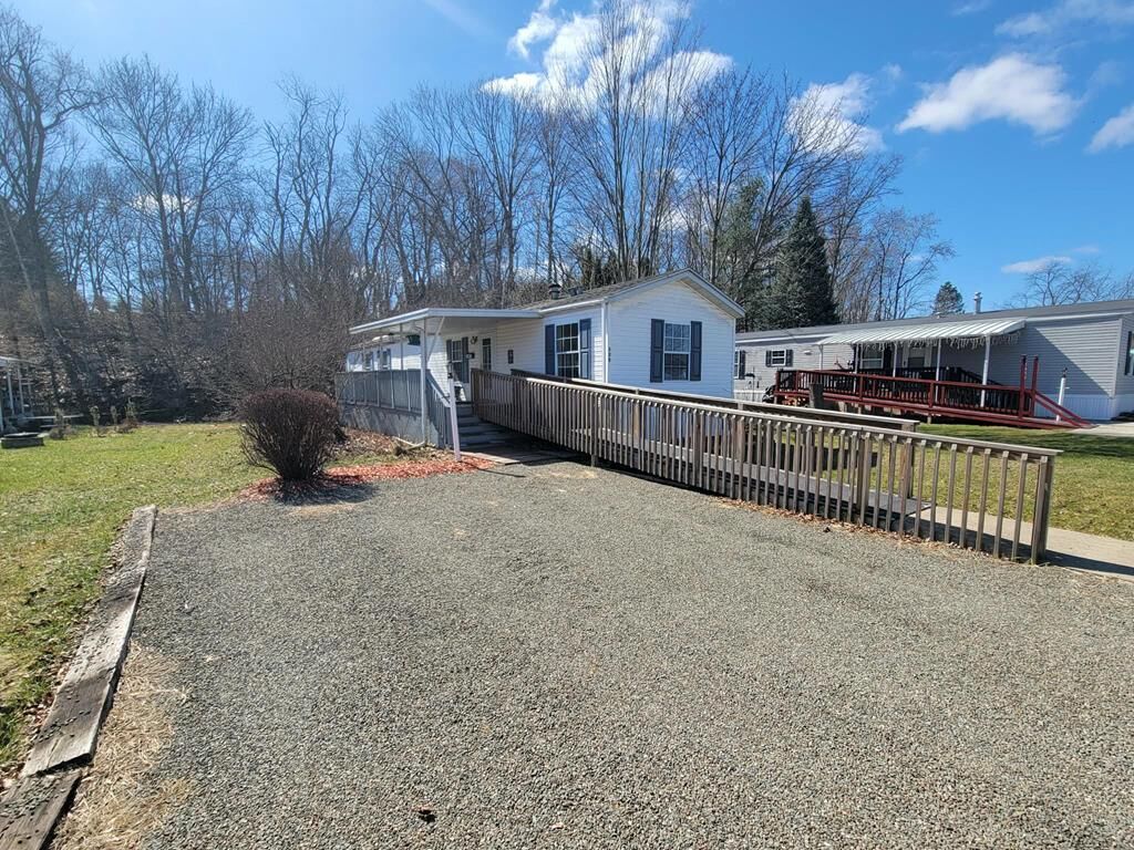 Property Photo: 320 Cessna Street PA 18840