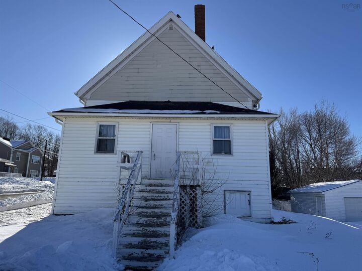 Property Photo: 542 Upper Prince Street NS B1P 5M2