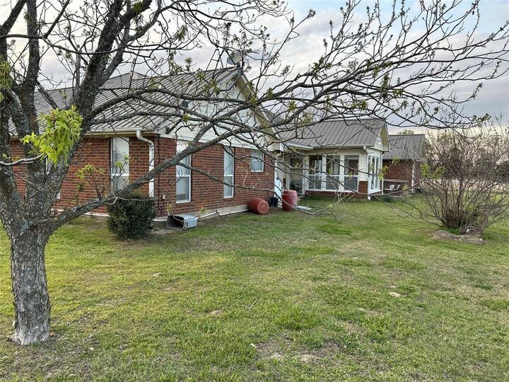 Property Photo:  7512 Fm 1499  TX 75486 