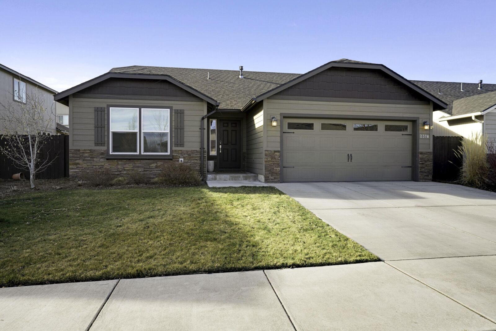 Property Photo:  2378 NW Kingwood Avenue  OR 97756 