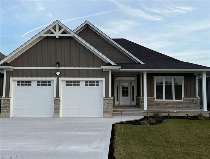 222 Schooner Drive — photo 1
