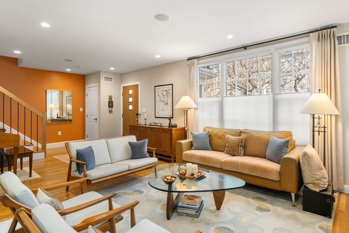 Property Photo:  16 York Terrace  MA 02446 