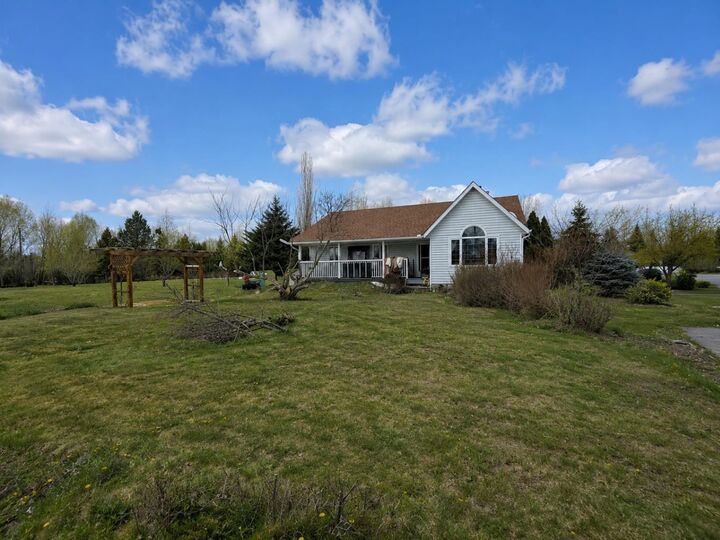 592062 Hwy 32 6 — photo 1