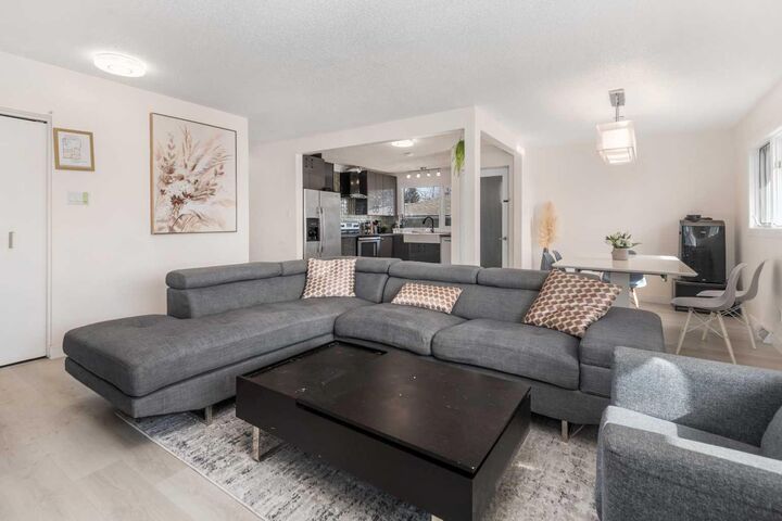 Property Photo: 4504 14 Street NW AB T2K 1J6